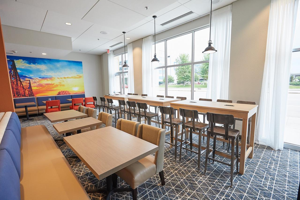Gundersen Hotel & Suites La Crosse Εξωτερικό φωτογραφία